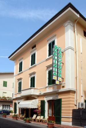 Hotel Delizia Genovese 蒙特卡蒂尼泰尔梅 外观 照片
